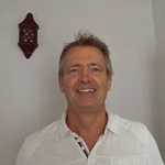 Steve team member with Costa Difference