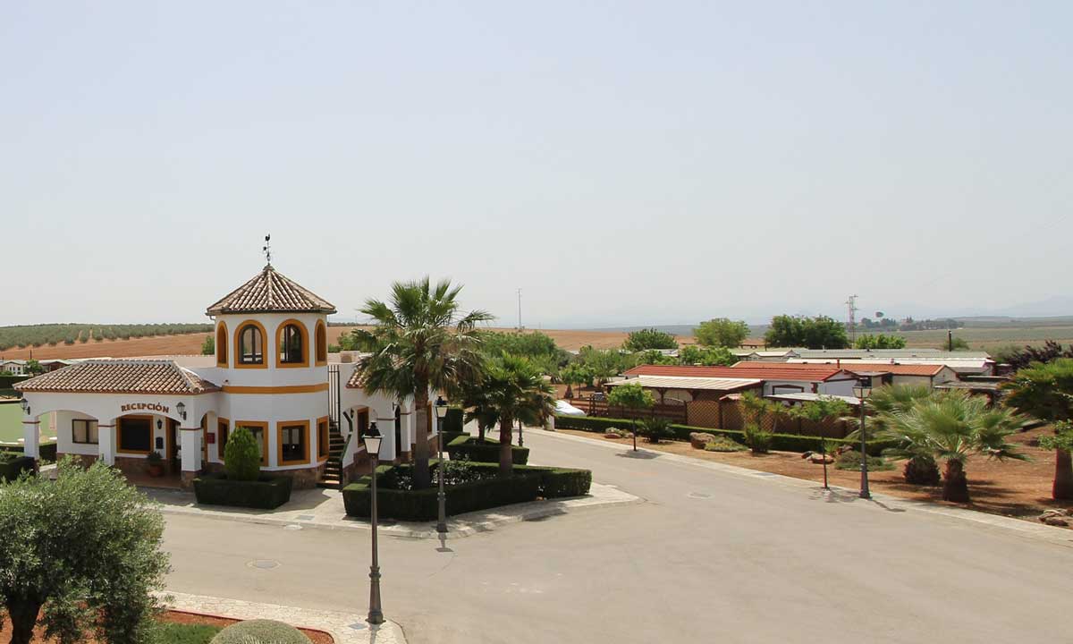 Mobile home park facility in Spain. Image thirteen