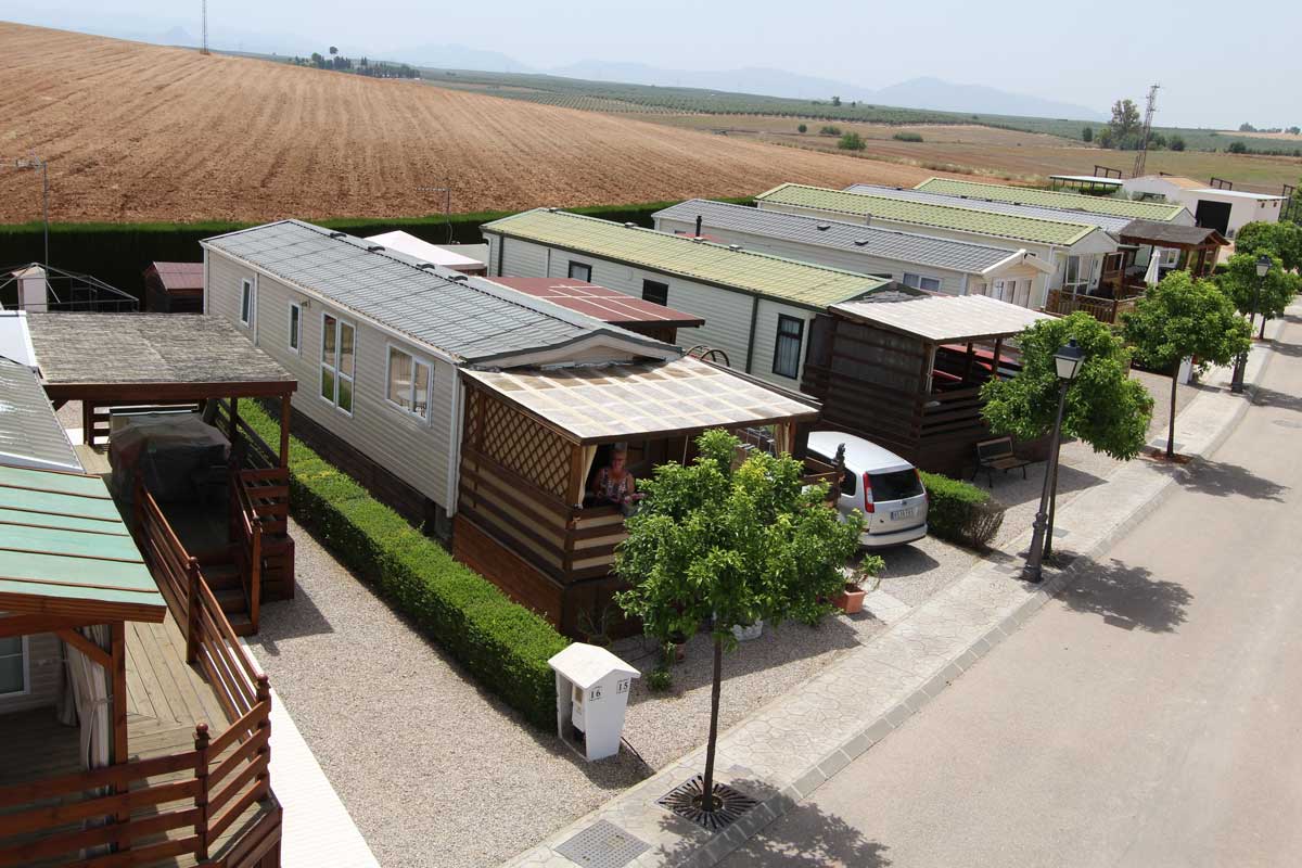 Mobile home decking example in Spain. Image eleven